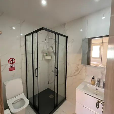 Le Voyageur Luxury Larnaca